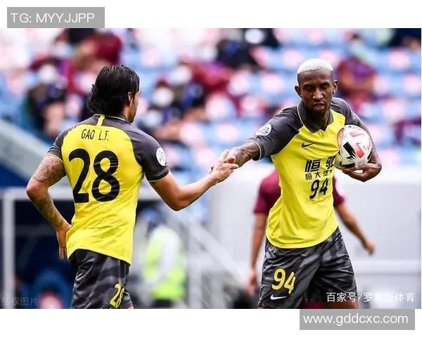 乔丹足球明星好友宣布退役引发球迷热议与怀念